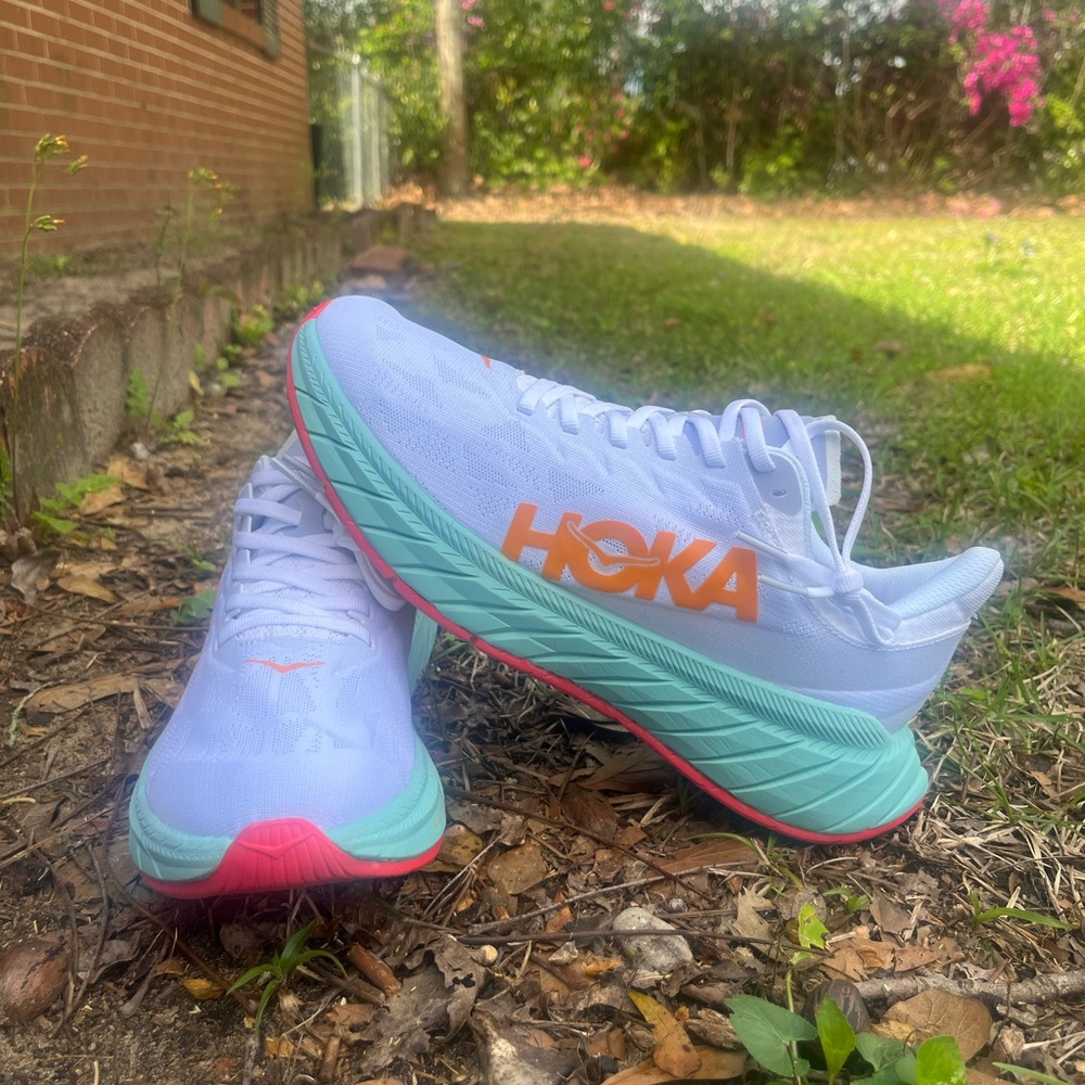 Womens HOKA Sz 10